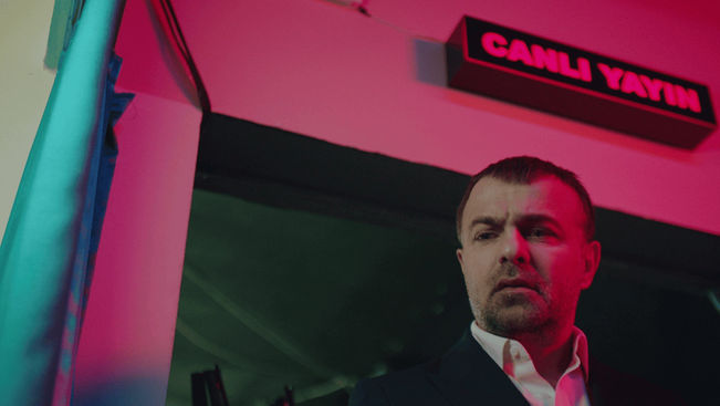 Köşk sarsılıyor, itiraf rüzgarı, bebeğin haberi şok!