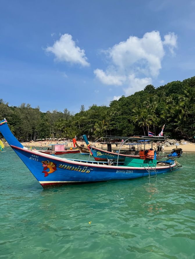 Gülüşler, anılar, Tayland rüzgarı ve aile sıcaklığı