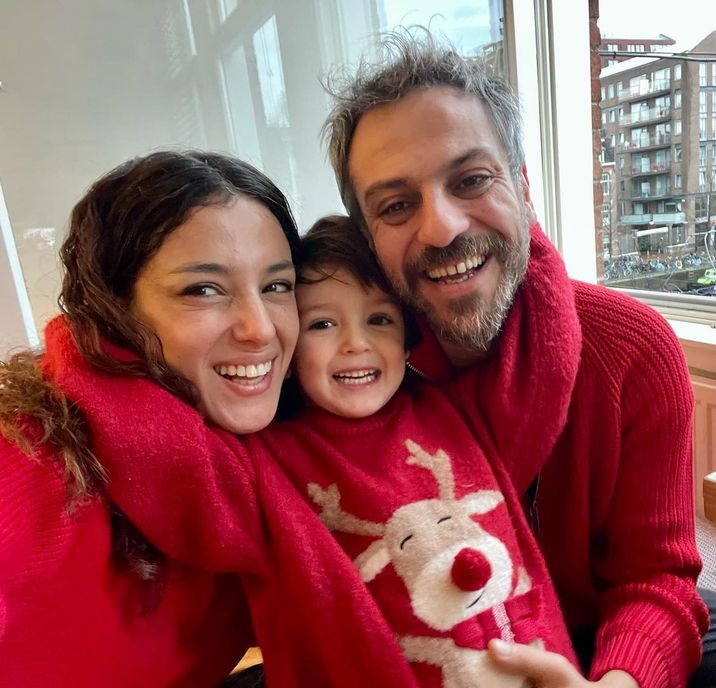 Kardeş sevgisi, doğum günü, nostalji, mutluluk, anılar