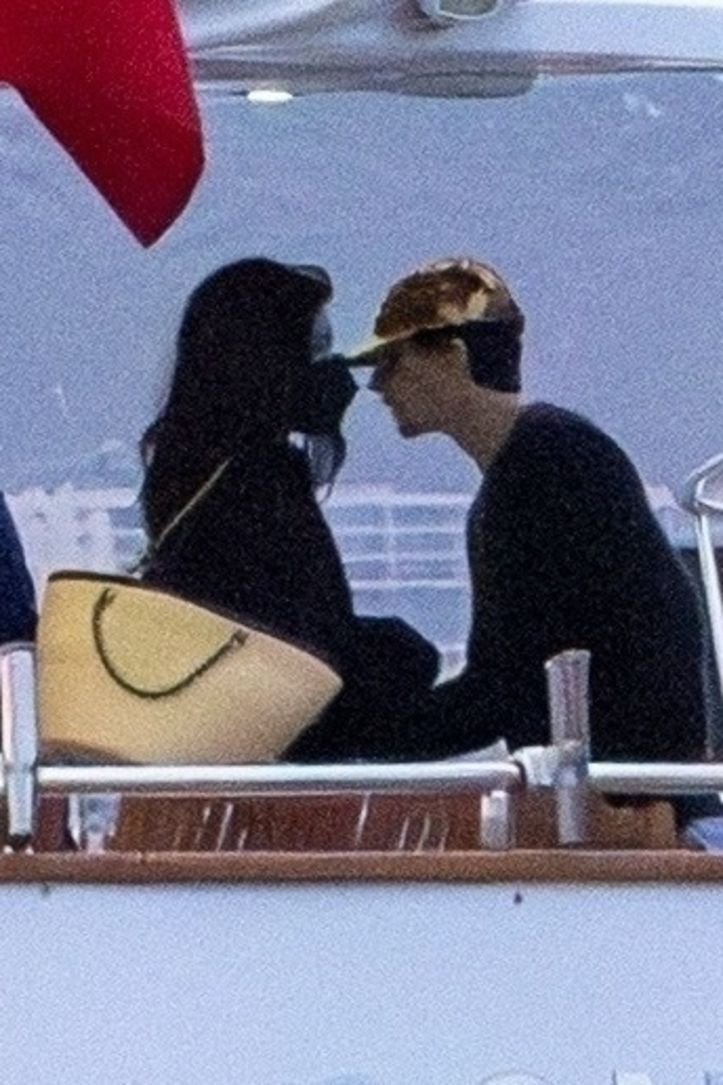 Meksika güneşinde aşk, stil ve bikini telaşı