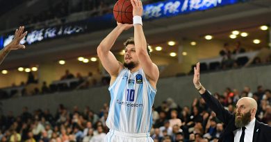 Sarı kırmızılar sahada domine etti, Lions teslim oldu