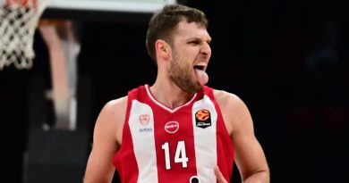 Vezenkov'un sayıları, Olympiacos'un Maccabi'ye karşı galibiyetini getirdi