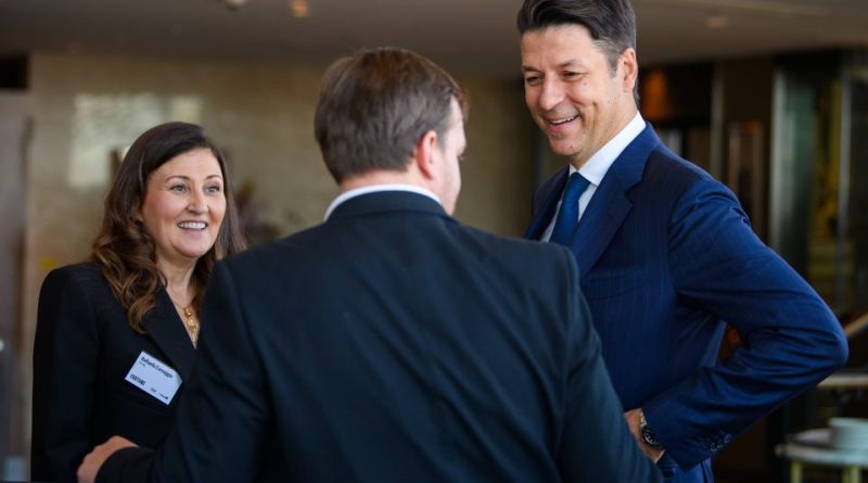 YZ'nin liderlik krizi, inovasyonun önüne geçiyor