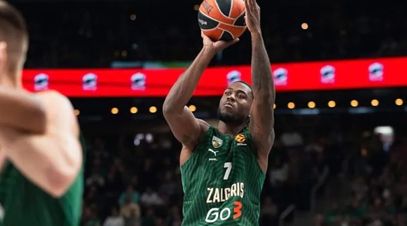 Zalgiris coşkusu: Kendi sahasında yıldızlar toplandı!