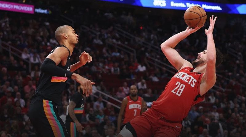 Şengün'ün performansı, Wemby'ye karşı galibiyeti getirdi