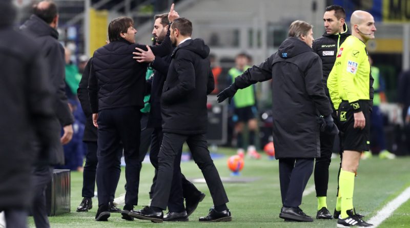 Hakem hataları, tartışma yaratıyor; gelişim önemli