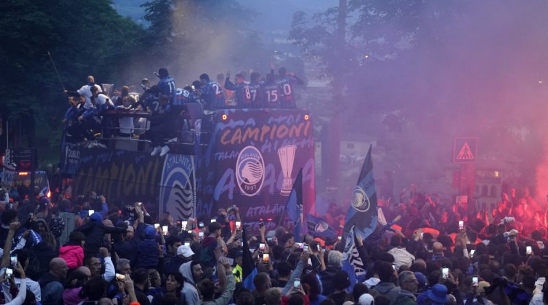 Bergamo'da coşku, futbolun büyüsü, heyecan dorukta