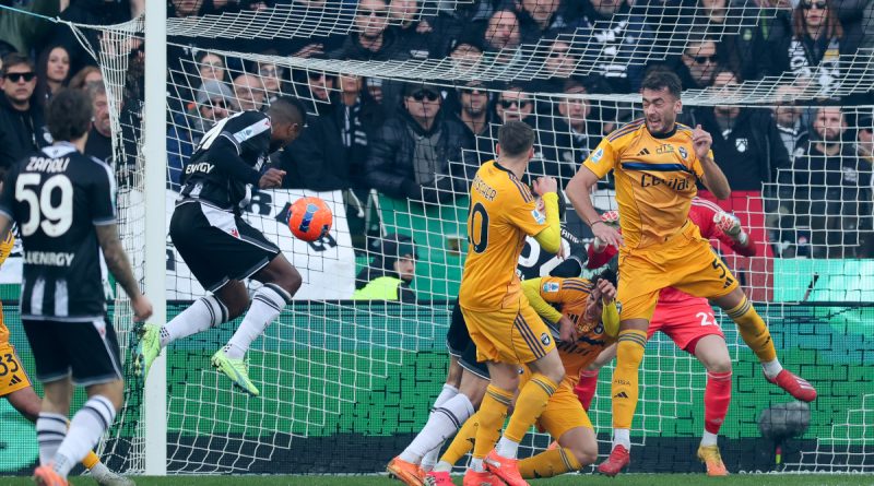 Sahada mücadele, gol sevinci, beraberlik coşkusu