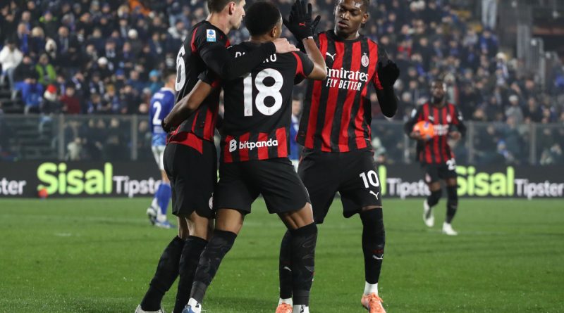 Penaltı şoku! Leao'nun jesti, Nkunku golü, Milan-Como karşılaşması