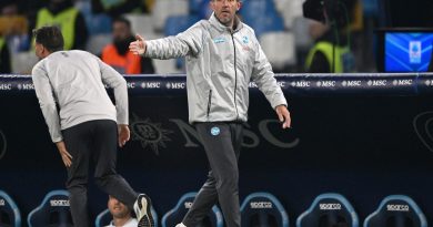 Napoli'de sakatlıklar artıyor, takviye şart!