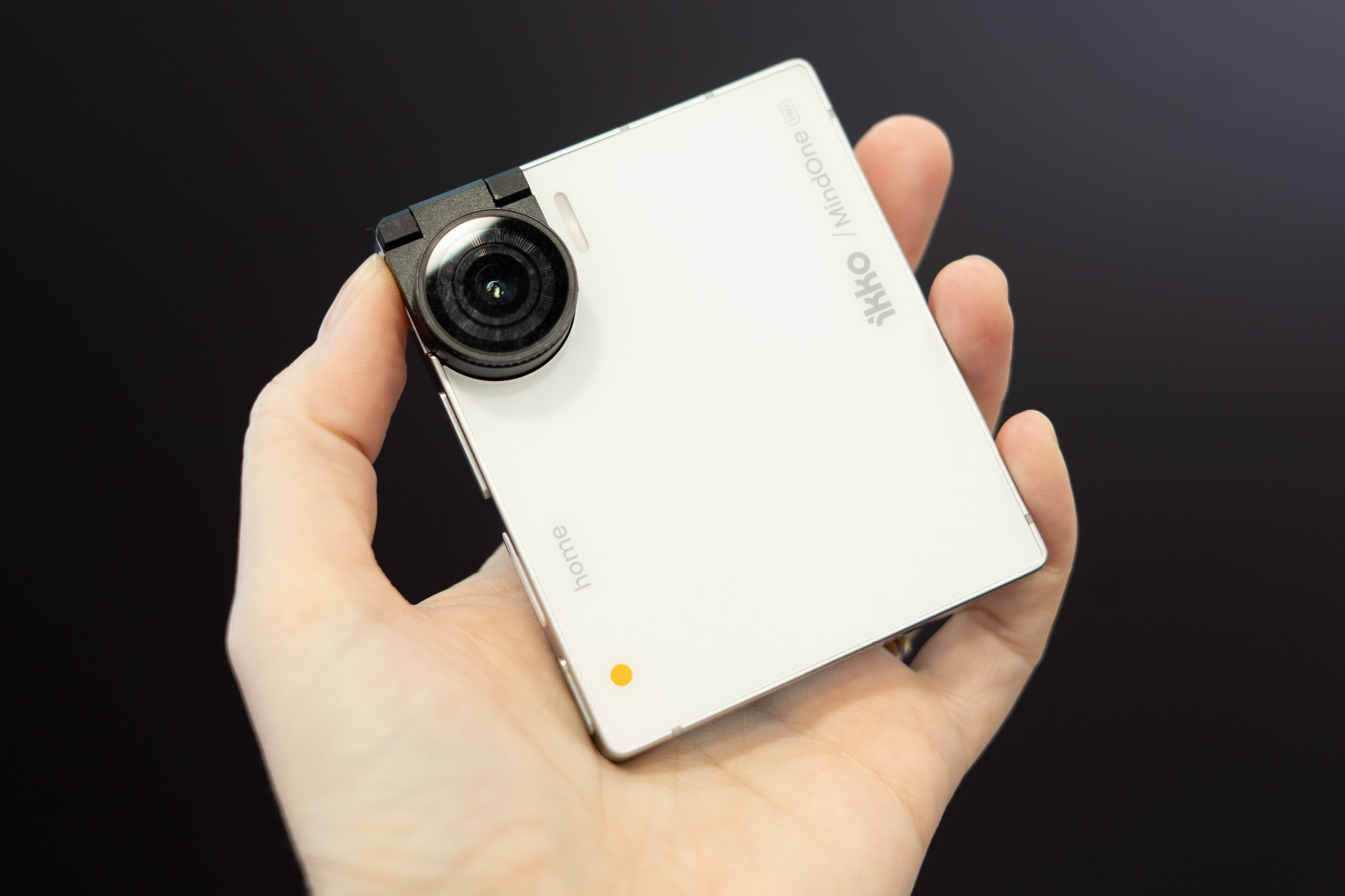 Yenilikçi formlar, akıllı telefon tasarımının geleceği mi?