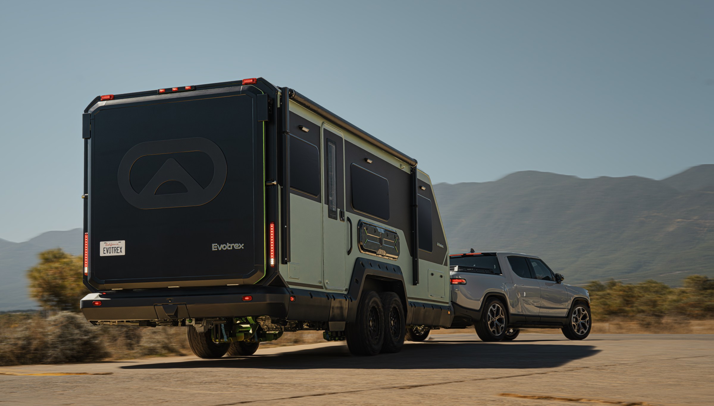 Yenilikçi çözüm: Elektrikli kamyonlara hareket halindeyken enerji!