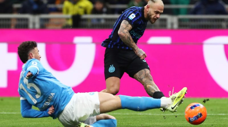 San Siro'da nefesler kesildi, skor tabelası 2-2 gösterdi