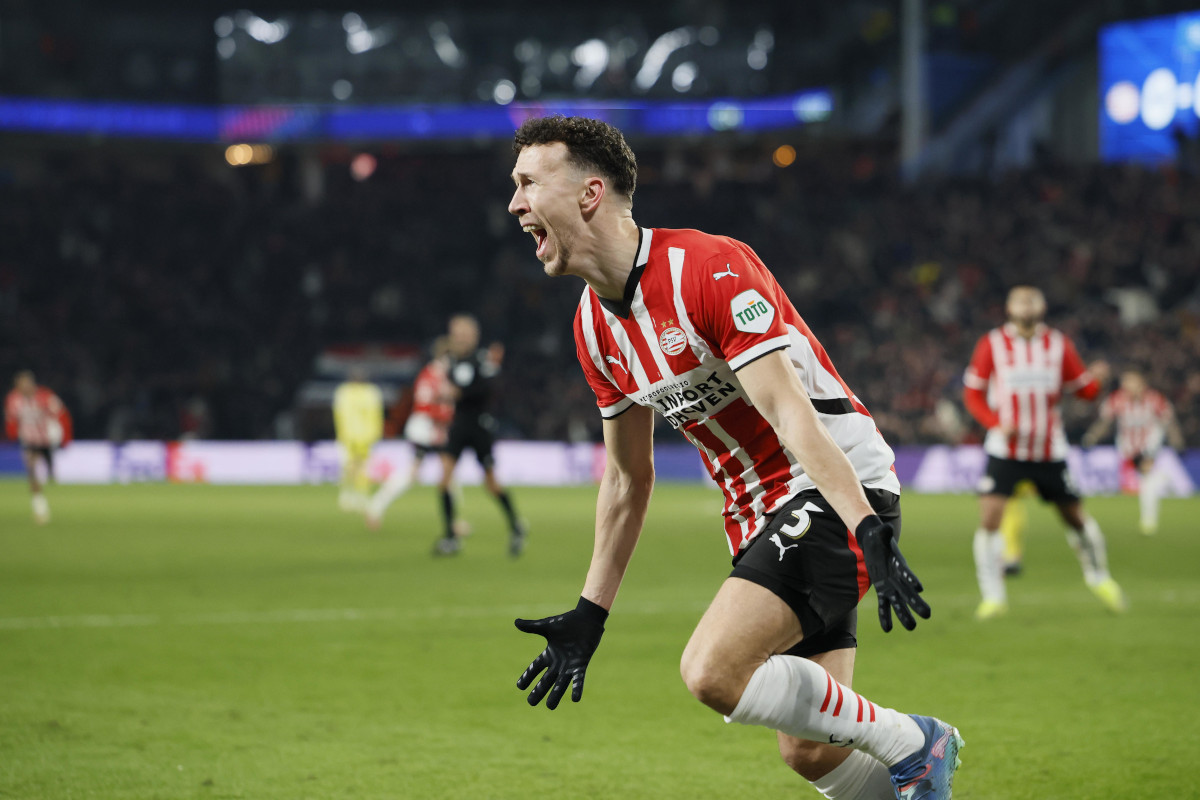 Perisic'in PSV'den ayrılık isteği, transferde düğüm çözülecek mi?