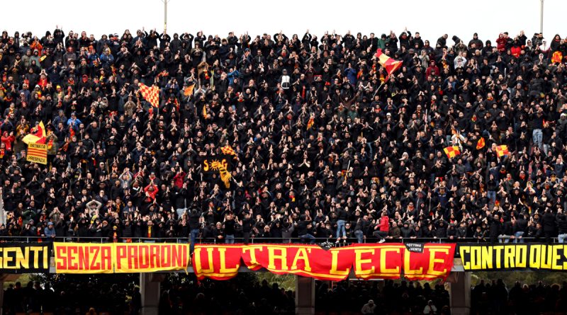 Oyuncular yeni rotalarına doğru yelken açtı, Lecce yoluna devam ediyor