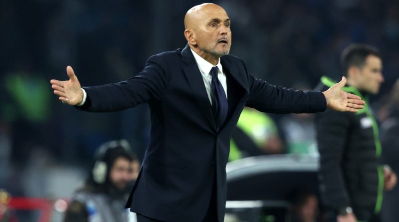 Tribünler karışıklık yaratıyor, Spalletti sert tepki verdi