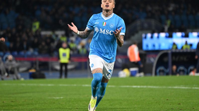 Transfer rüzgarı İstanbul'a, sarı kırmızılılar hareket halinde