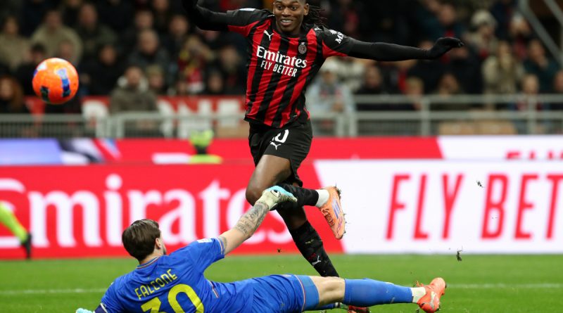 Rekabetin zirvesi, nefesler tutuldu, Roma-Milan!