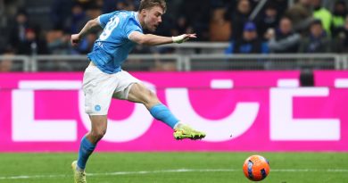 Napoli'de yeni yüzler, Parma'ya karşı umut vadediyor