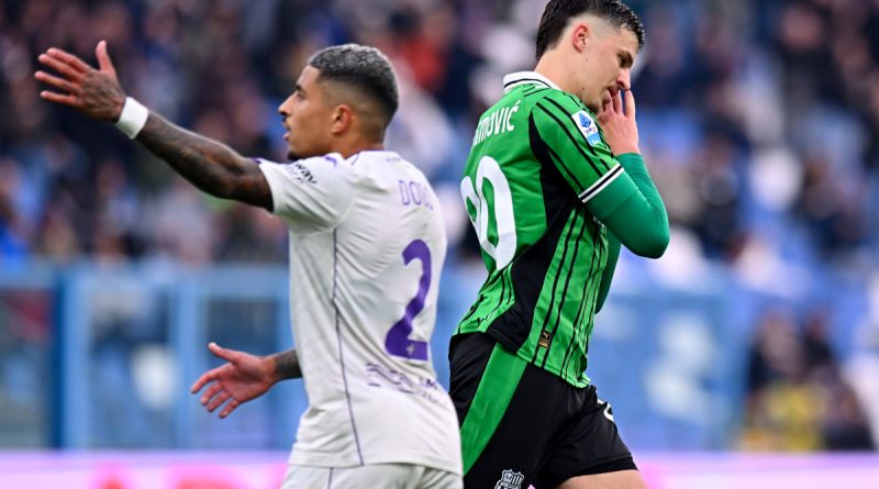 Oyuncu kalıyor, Sassuolo'nun planları Muharemovic etrafında dönüyor