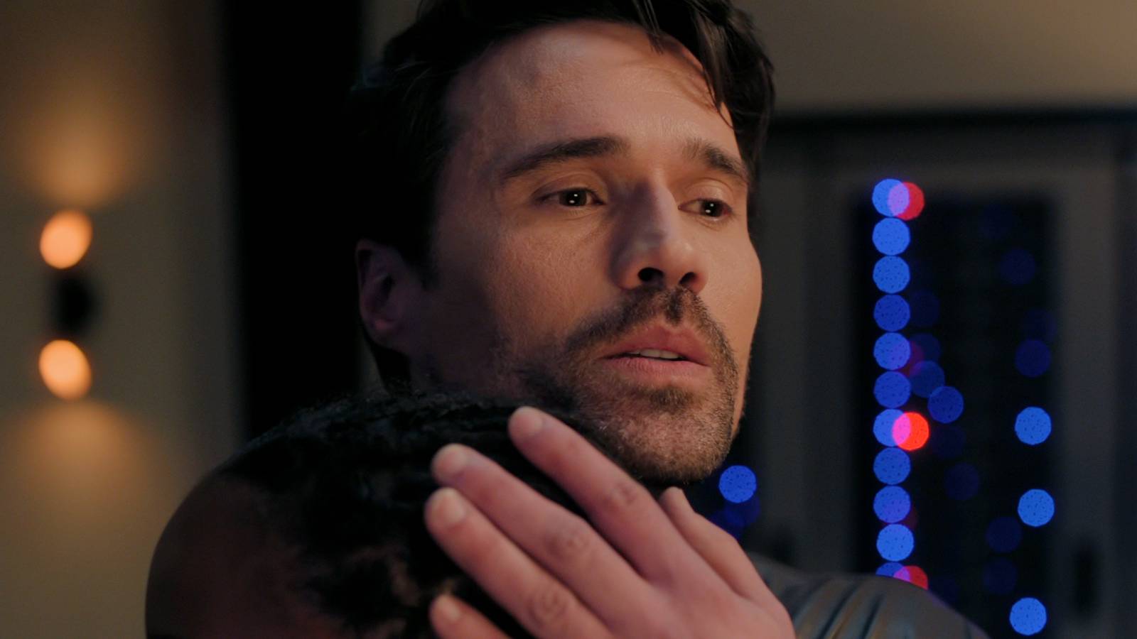 Kaybolan hayatlar, yeni bir başlangıç, gizemli bir ortaklık