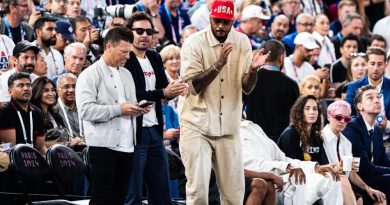 Genç yıldızlar sahne alıyor, efsaneler koçluk yapıyor!