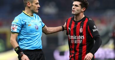 Penaltı öncesi Milan savunmacısından tartışmalı hareket