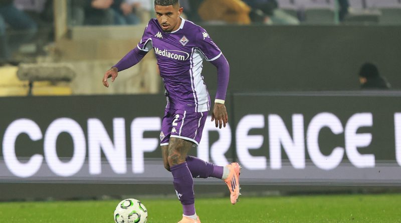 Sağ bek için yeni sayfa, Fiorentina'da transfer rüzgarı