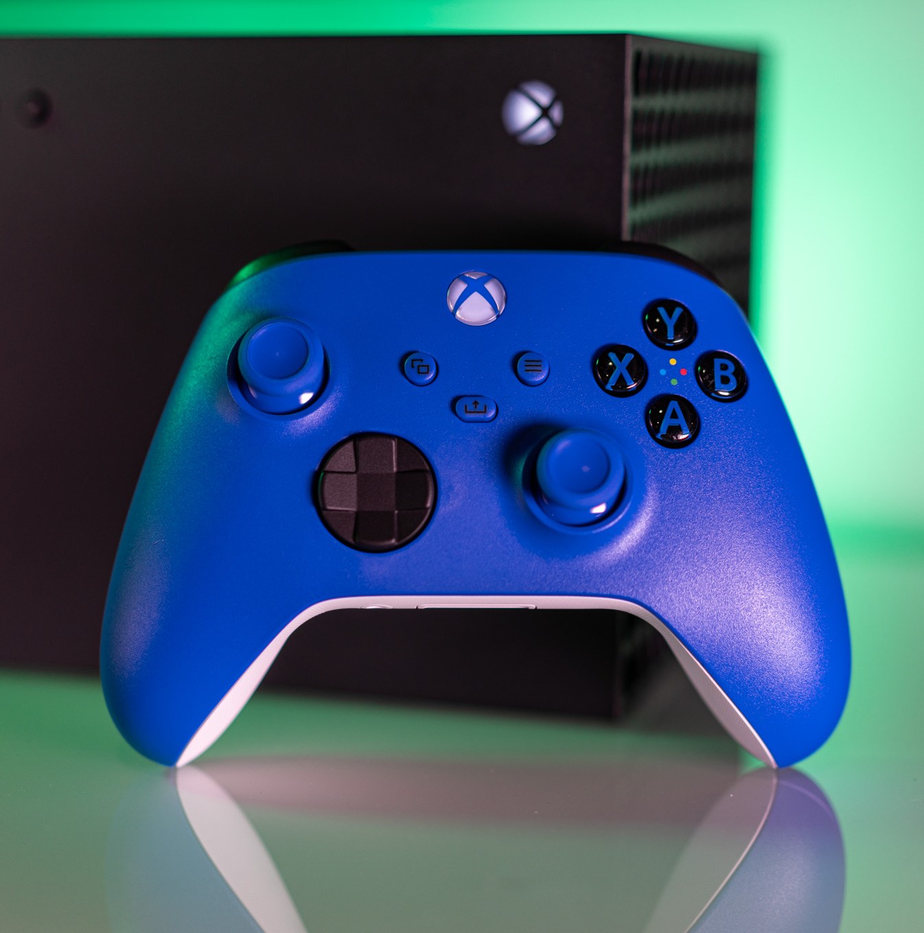 Oyun tutkunları için eldiven gibi kontrolcüler!