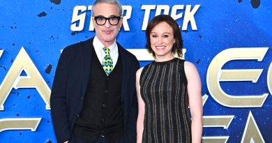 Evren genişlemeye devam ediyor, hikayeler hiç bitmiyor