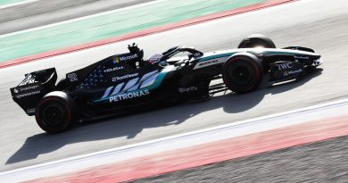 Barcelona'da Mercedes güvenilirlik testlerini başarıyla tamamladı