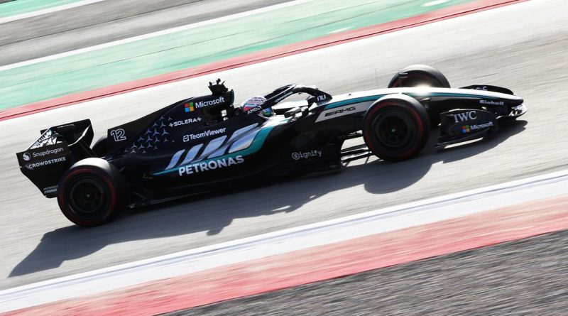 Barcelona'da Mercedes güvenilirlik testlerini başarıyla tamamladı