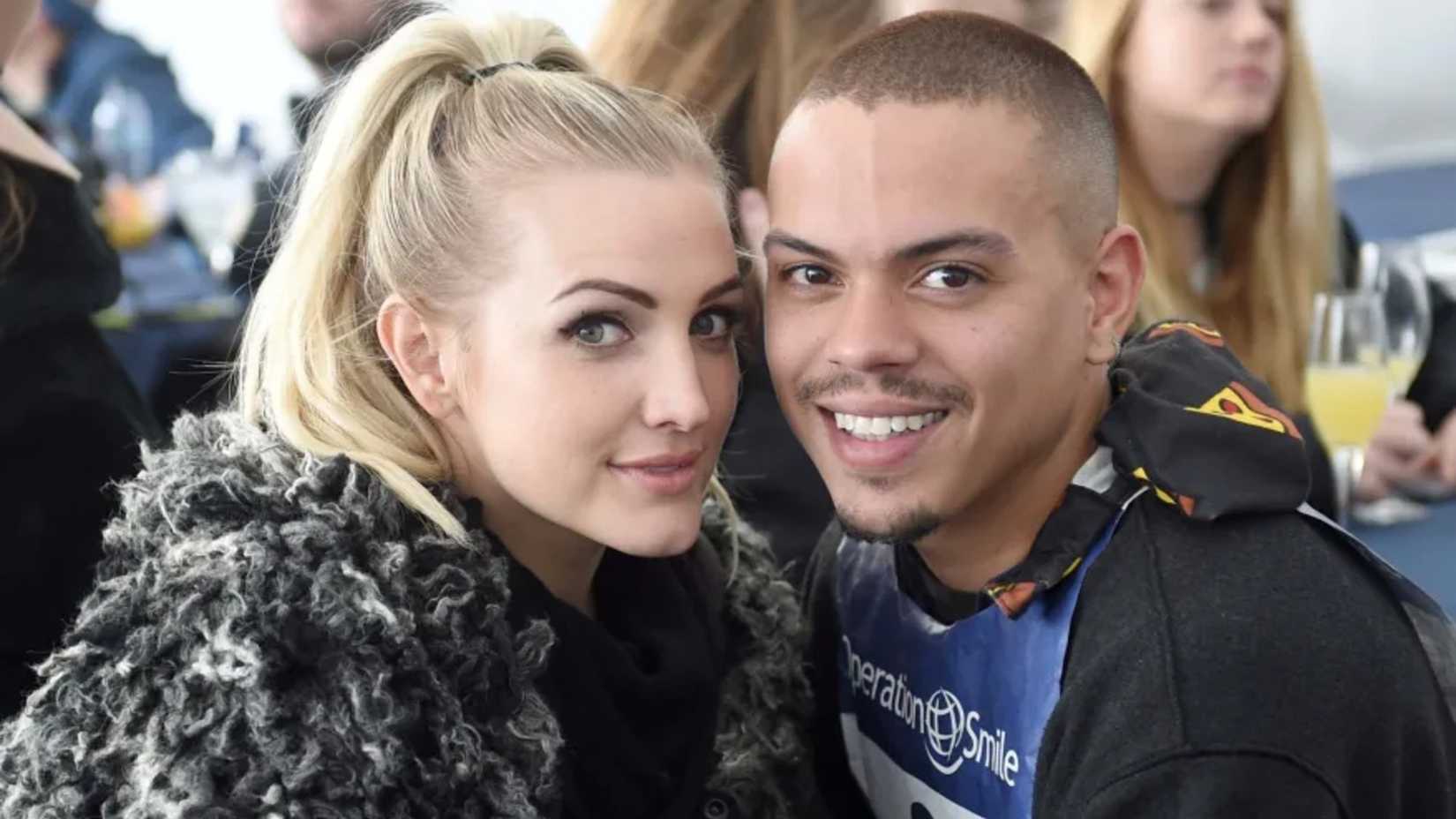 Galaktik şov, kimlik gizemi, merak uyandırıyor, tahminler havada