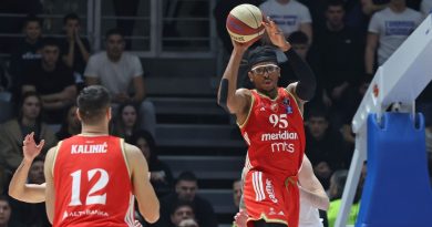 Kızılyıldız zirvede, Zadar'a karşı galibiyetle