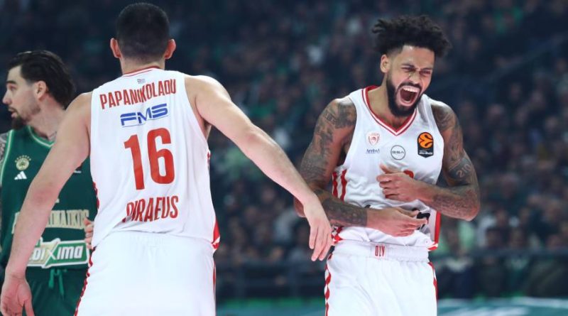 Basketbol coşkusu dorukta, Olympiacos gücünü konuşturdu