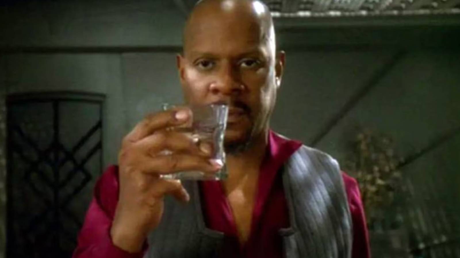 Karanlık sırlar, seçimler ve sonuçlar belirleyici iki hafta