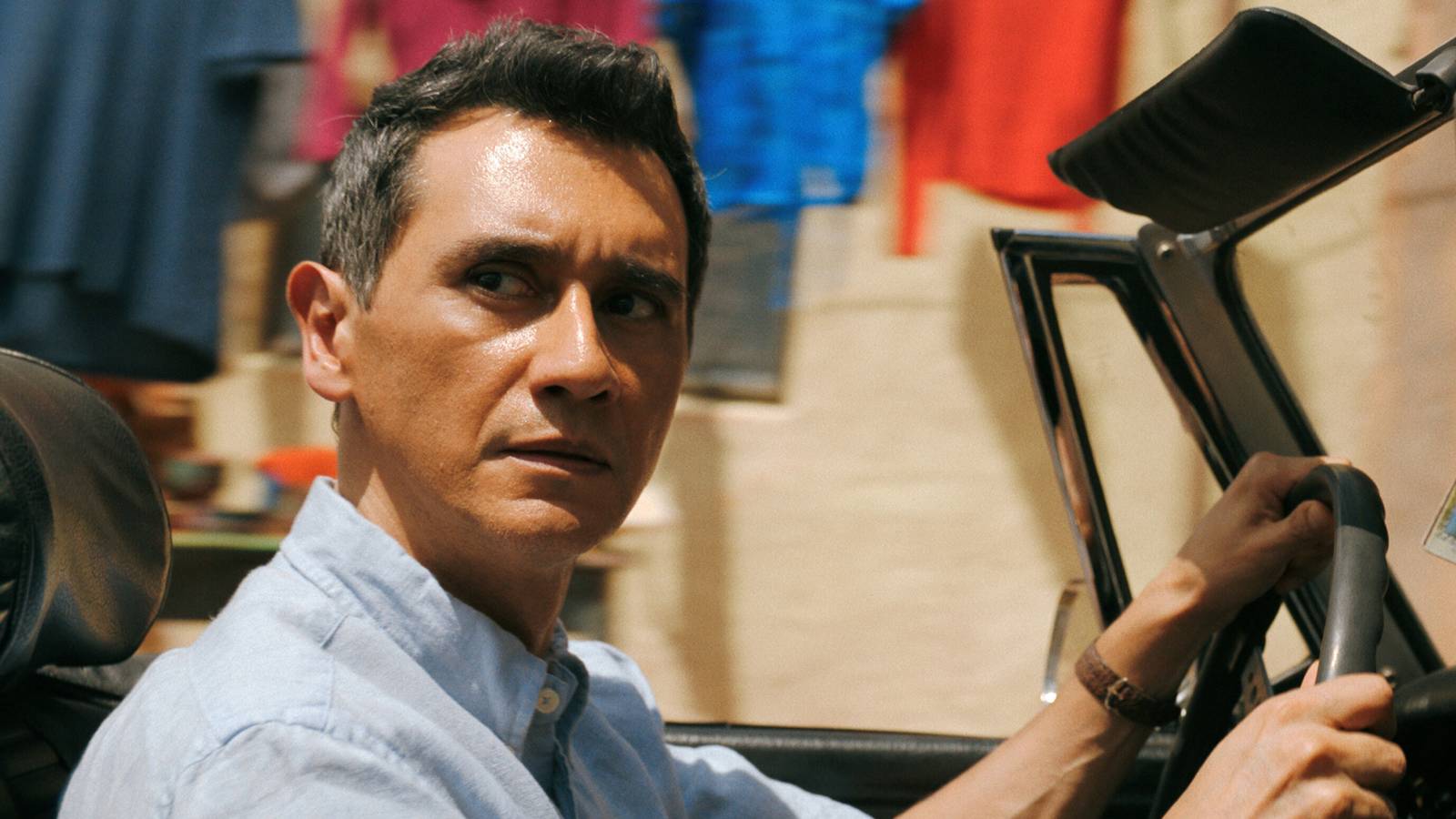 Distopik gelecek, insanlık sorgusu, derinlikli hikaye