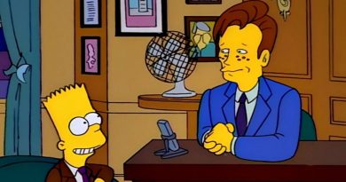 Homer'ın akademik macerası, kahkahalara boğulacak komedi şöleni