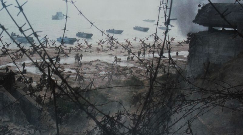 Kum, kan, çelik ve umut kokan bir anı