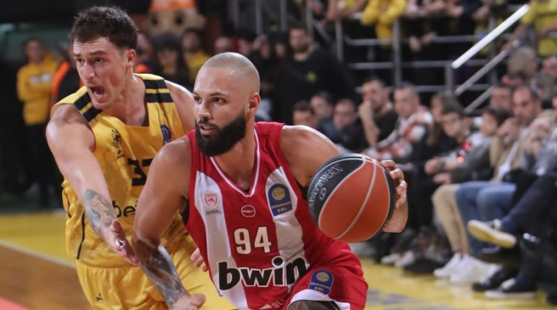 Basketbol heyecanı, mücadele, Olympiacos galibiyeti