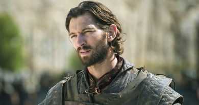 Gizemli bir ayrılık, yeni bir yüz, hikaye yolculuğu devam ediyor