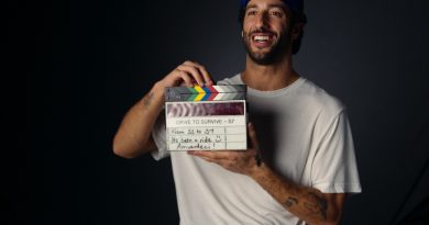 Ralli heyecanı, otomotivle birleşti, Ricciardo güler yüzlü!