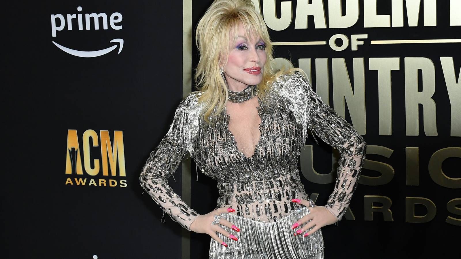 Yeniden doğuş, nostalji, yorum, rock'n'roll, efsane