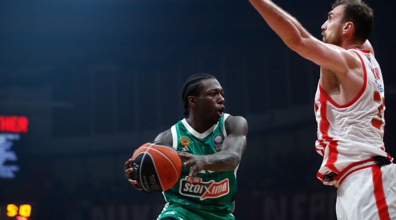 Sakatlıklar, iki dev ekibi de zor durumda bırakıyor