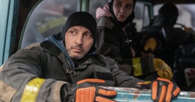 Karanlık gelecek, gerilim dorukta, çizgi roman canlanıyor