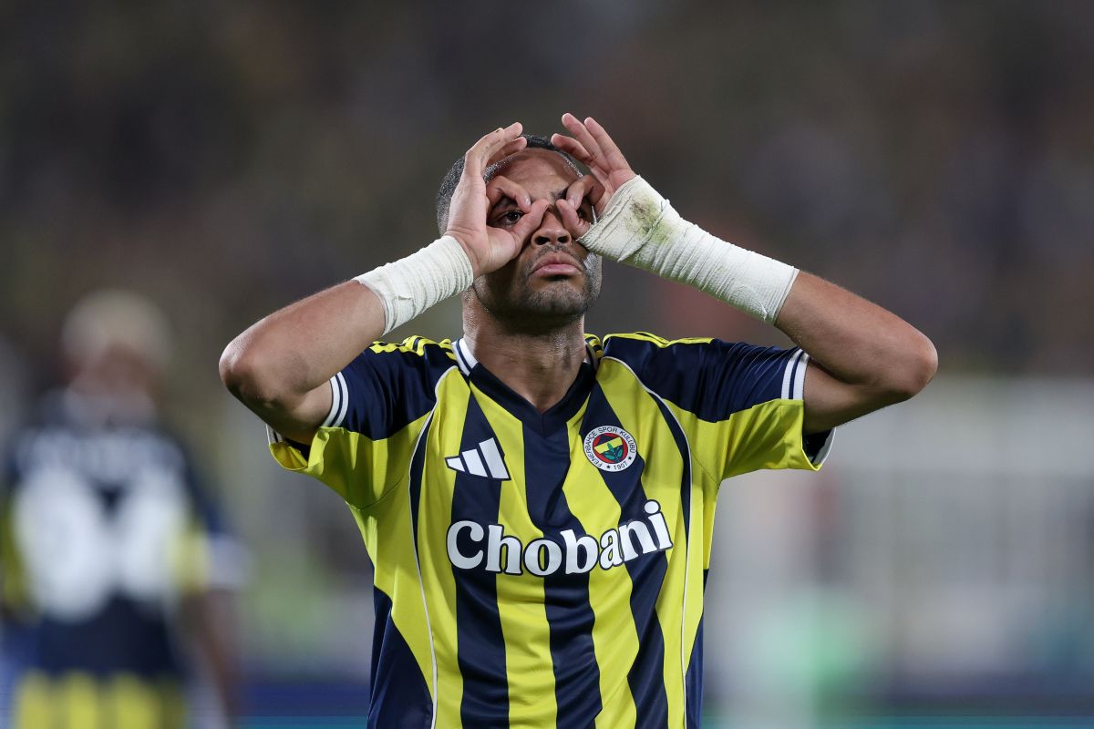 Sarı-lacivertlilerde forvet transfer planları belirsizliğini koruyor