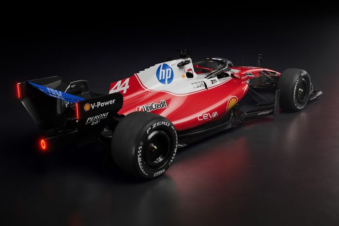 Kırmızı, beyaz, cesur tasarım; Ferrari rüzgarı esiyor