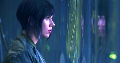 Siberpunk ruhu geri dönüyor, neon ışıklar parlıyor