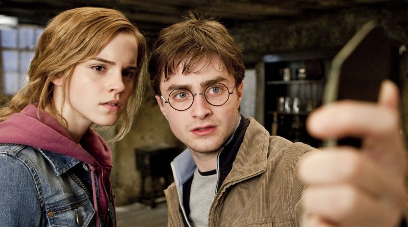 Gizem, aksiyon, tuhaf karakterler ve karanlık bir dünya