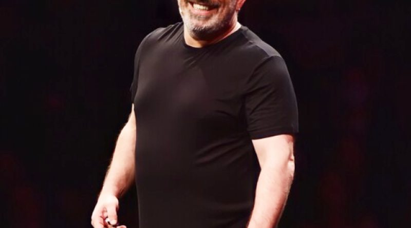 Aşk, komedi ve hayatın içtenlikle komik kesitleri